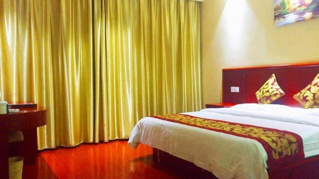 Greentree Inn Jiangsu Nantong Qidong Bus Station Express Hotel Hexingzhen Εξωτερικό φωτογραφία