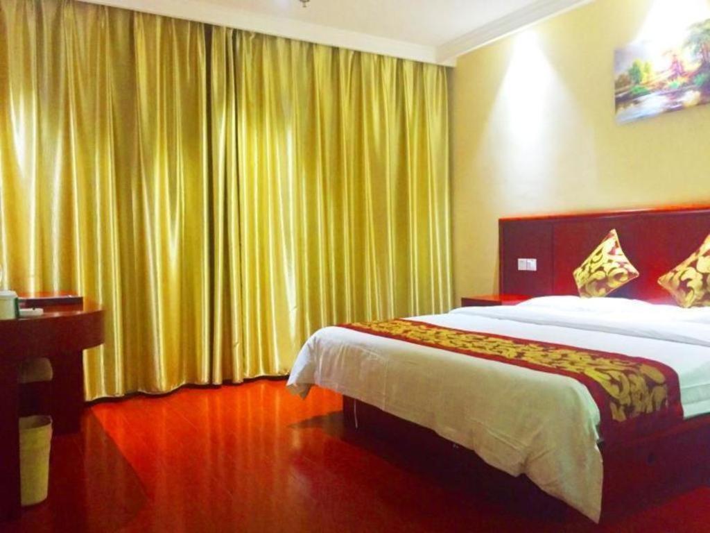 Greentree Inn Jiangsu Nantong Qidong Bus Station Express Hotel Hexingzhen Εξωτερικό φωτογραφία